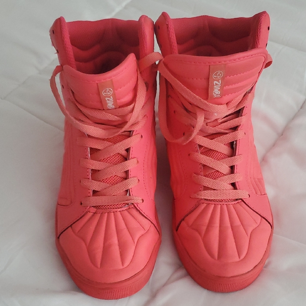 Zumba Fitness High-Top Sneakers - Vibrant Pink